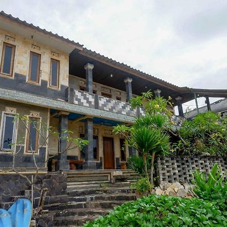 Hotel Kampoeng Drini Redpartner Brono Exterior foto